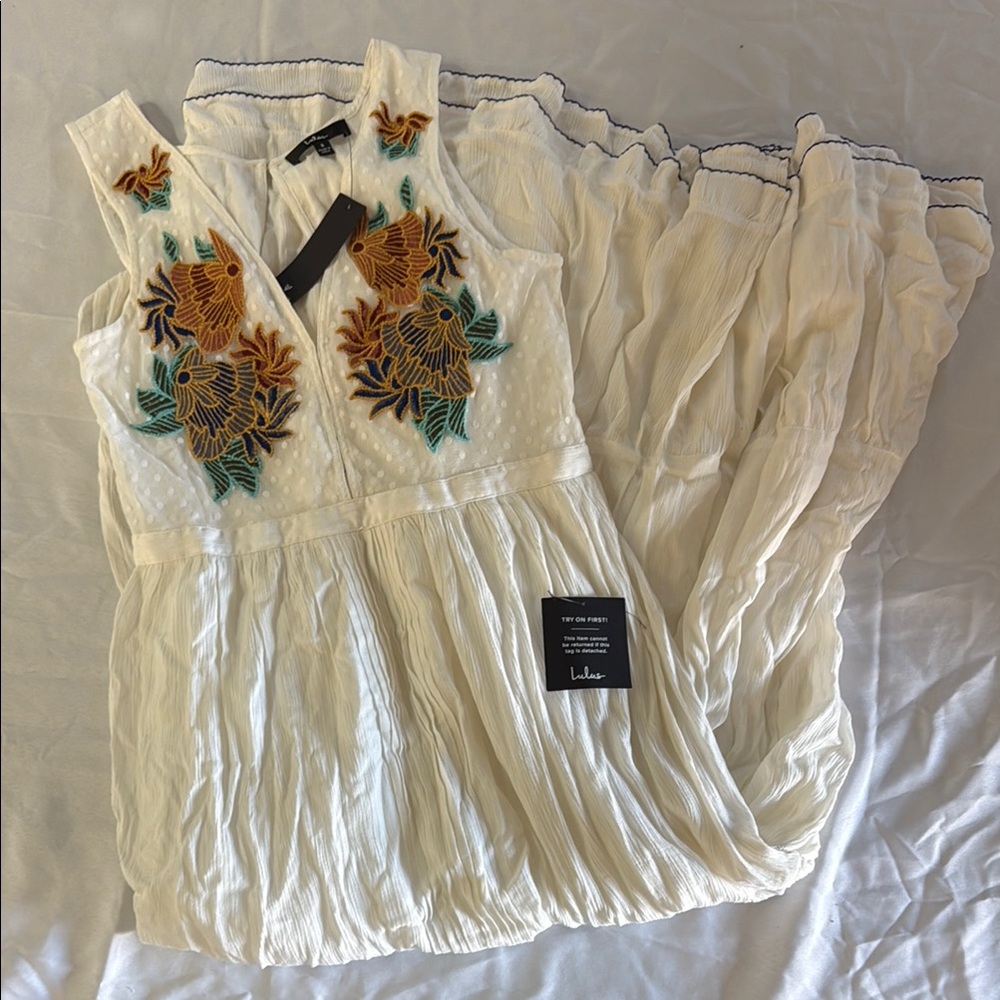 Lulu's Cream Maxi Dress with Floral Embroidery